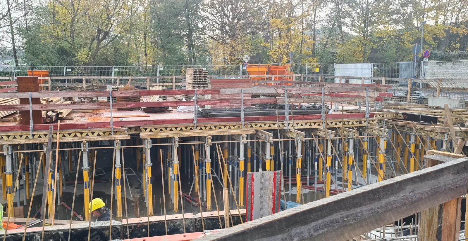 Deckenschalung bei Betonarbeiten – ES Bauvision